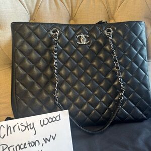 Classic CC Shopping Tote Quilted Caviar Large